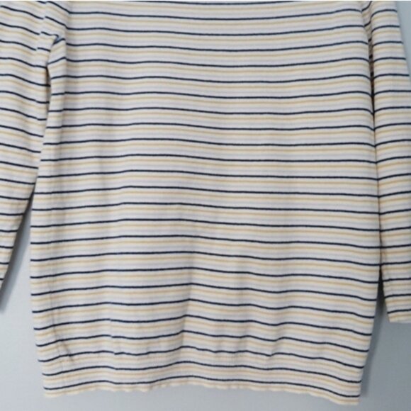 GAP 100% Cotton Fine Kit Crewneck Sweater Stripe Novelty XOXO Embroidery Sz M - Picture 12 of 16